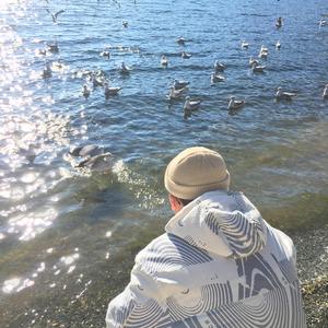 男模全身脱的精光GαyGAY
