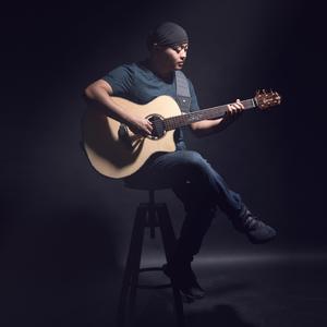 日韩在线免费播放
